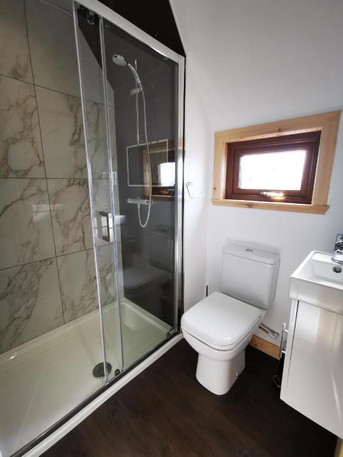 Gowanview Glamping Otel Banff Dış mekan fotoğraf